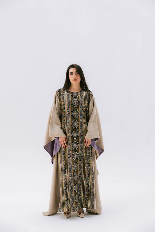 دليلي احتار Abaya