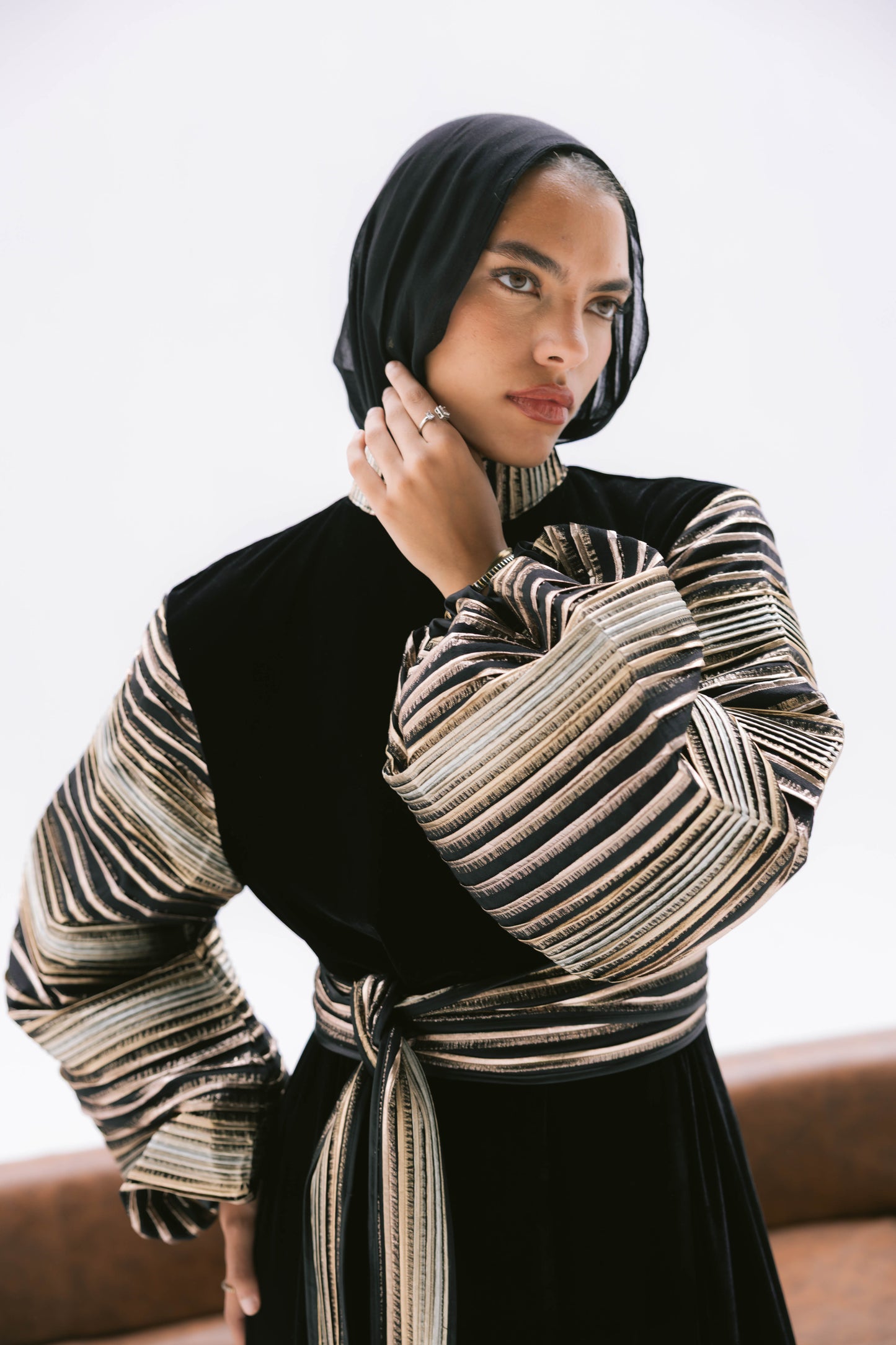 الحب كدة Dress